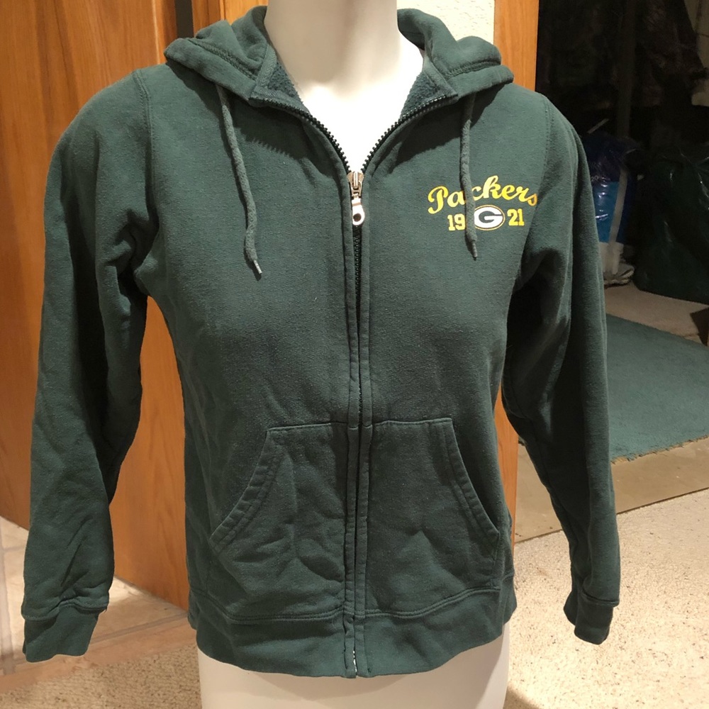 Green Bay Packers sweatshirt size Medium